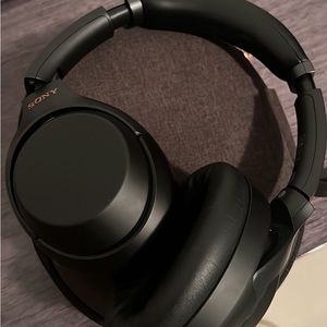 Sony WH-1000XM3